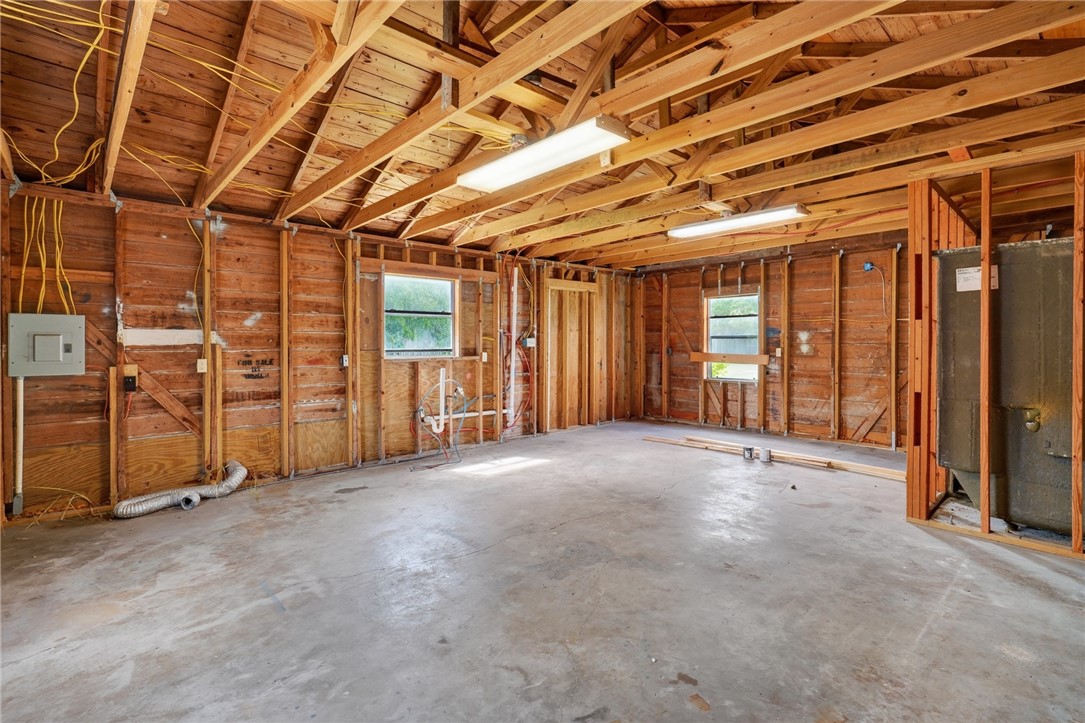 4905 Curtis Clark Dr Property Photo 15