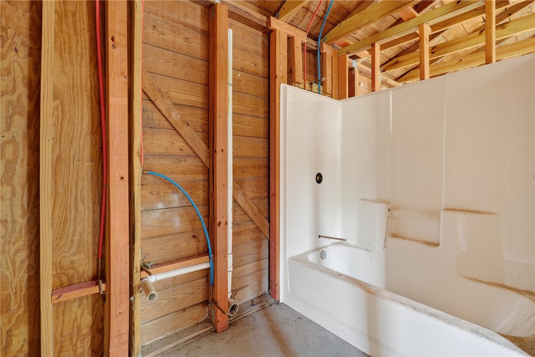 4905 Curtis Clark Dr Property Photo 16