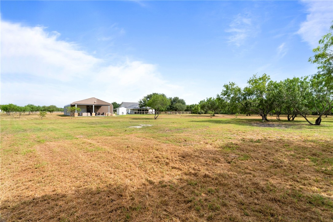 5821 Santa Clara Dr Property Photo 31