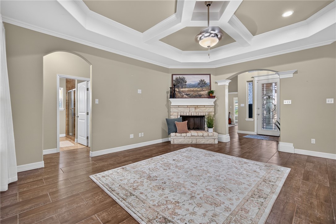 10317 Beverly Hills Dr Property Photo 8