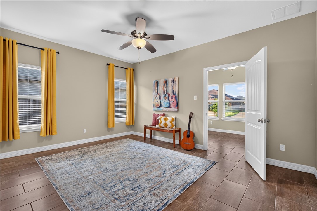 10317 Beverly Hills Dr Property Photo 31