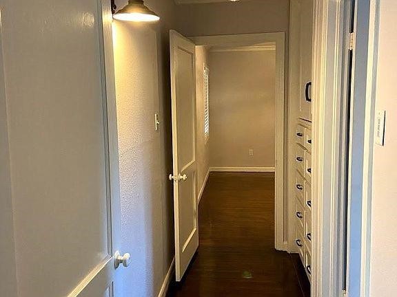 310 Wilshire Pl Property Photo 12