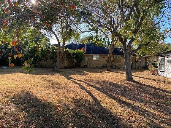 310 Wilshire Pl Property Photo 14