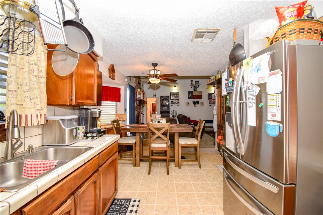 921 Red Poll Cir Property Photo 14