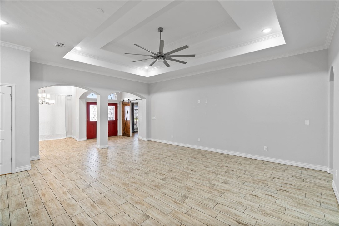 7813 Iron Man Dr Property Photo 7