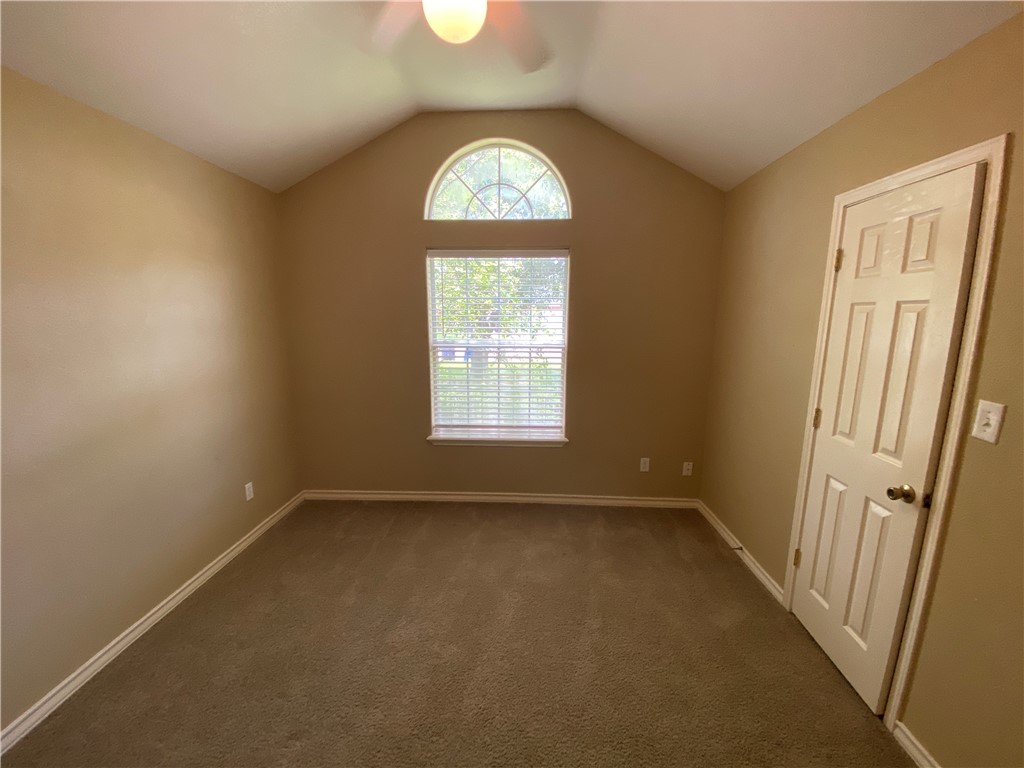 3814 Kitty Property Photo 9