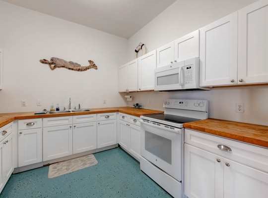 1319 11th St 205 Property Photo 8