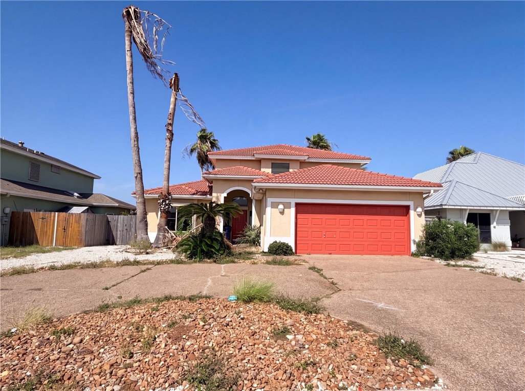 15821 El Soccorro Property Photo 1