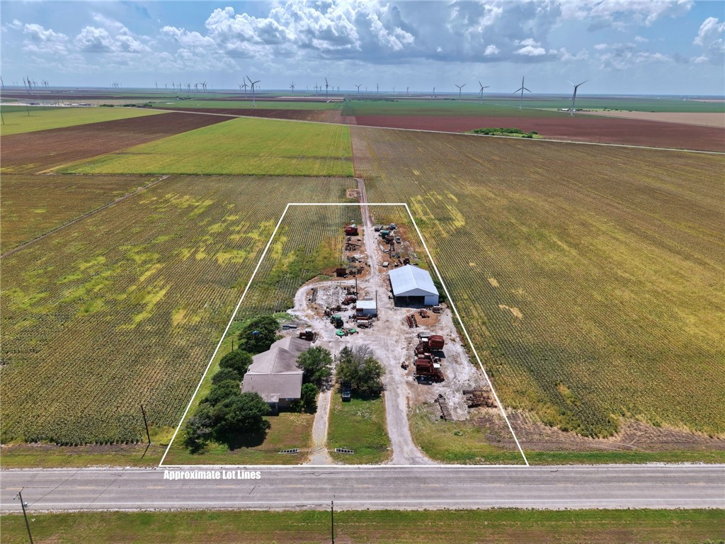 5637 Fm 893 Property Photo 2