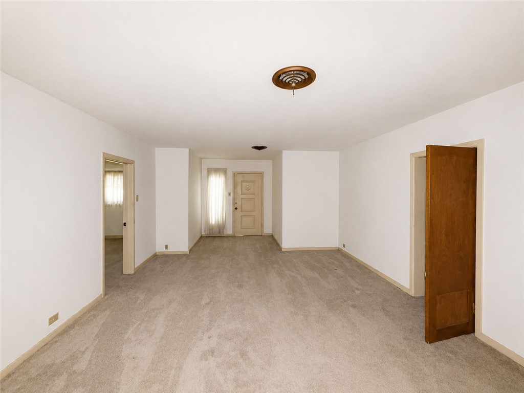 5637 Fm 893 Property Photo 4