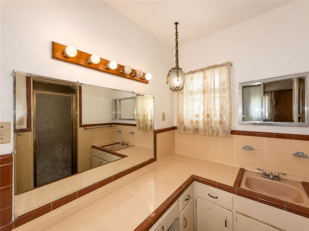 5637 Fm 893 Property Photo 13
