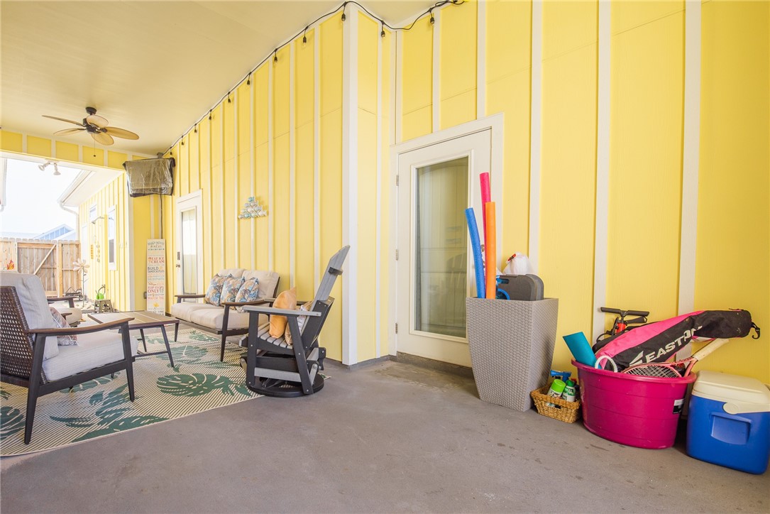 14209 Anegada Dr Property Photo 37