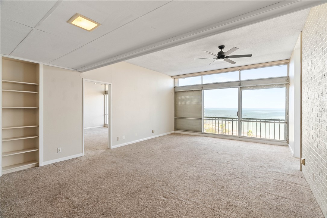 4600 Ocean Dr 906 Property Photo 5