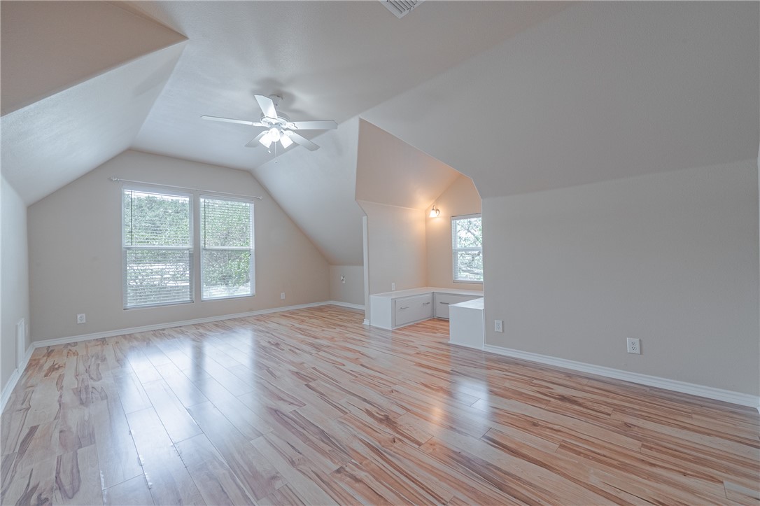 3006 Penoak Ave Property Photo 7