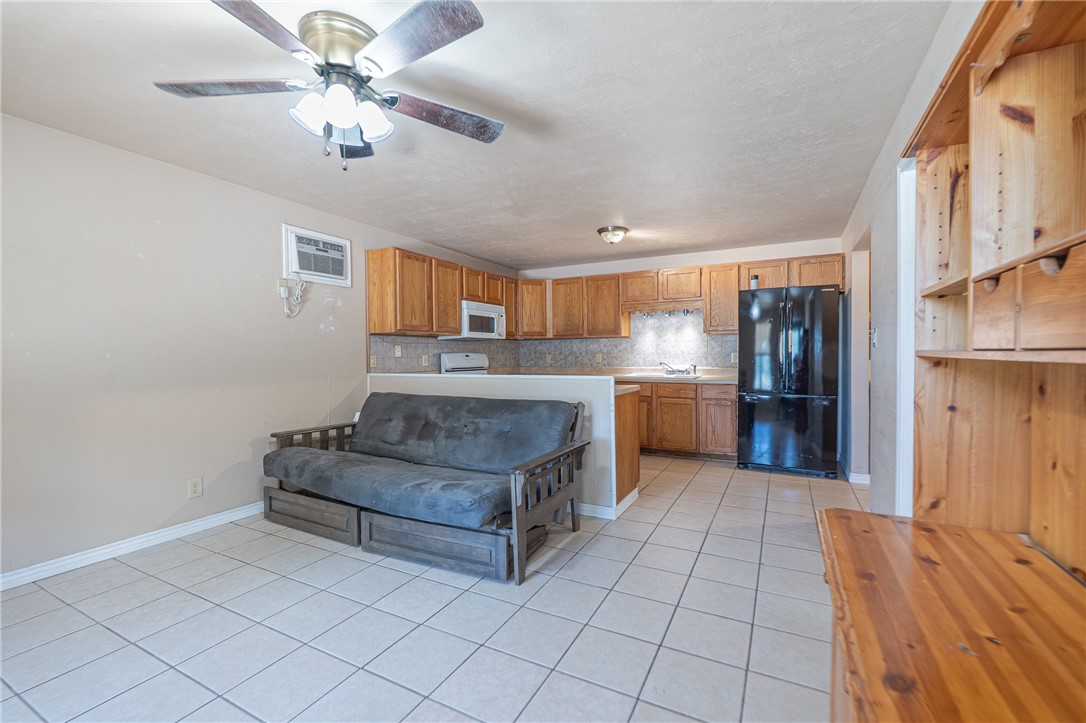 3006 Penoak Ave Property Photo 12