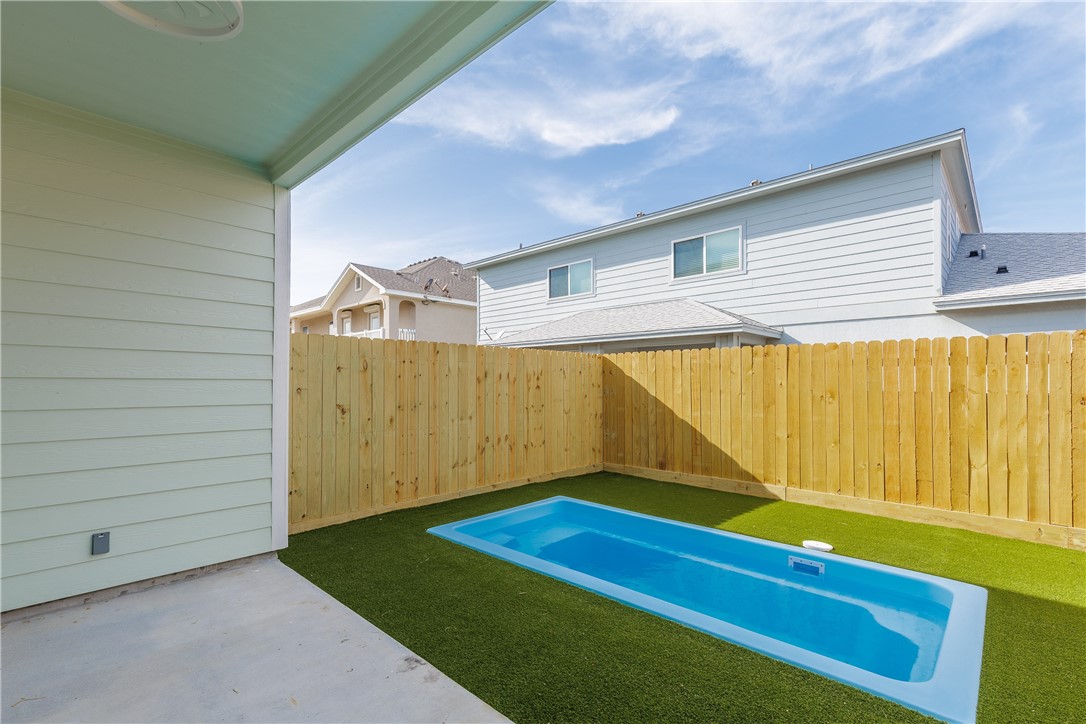 13970 Fortuna Bay Dr A Property Photo 4