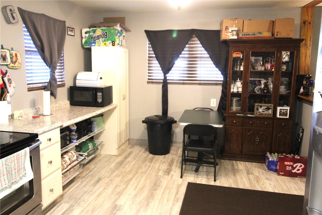 617 N Houston St Property Photo 7