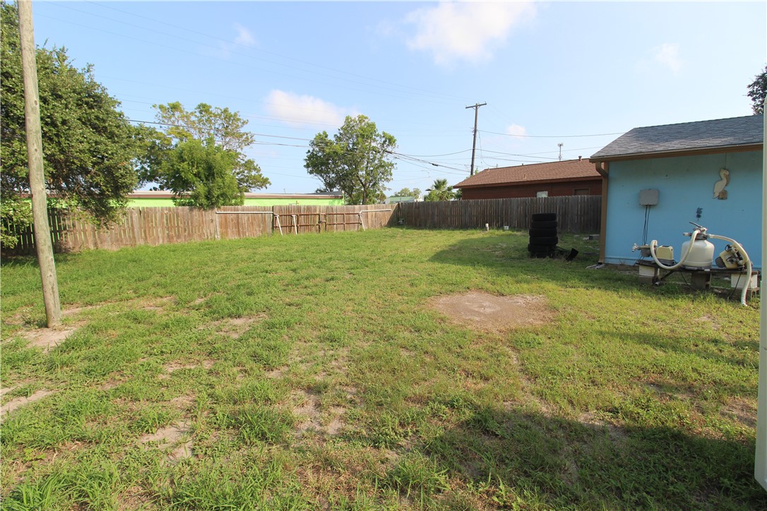 617 N Houston St Property Photo 26