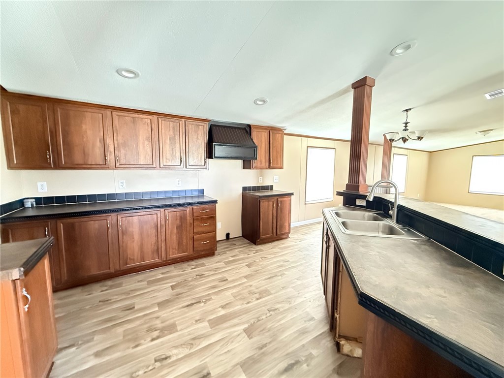 923 Fm 1683 Property Photo 5