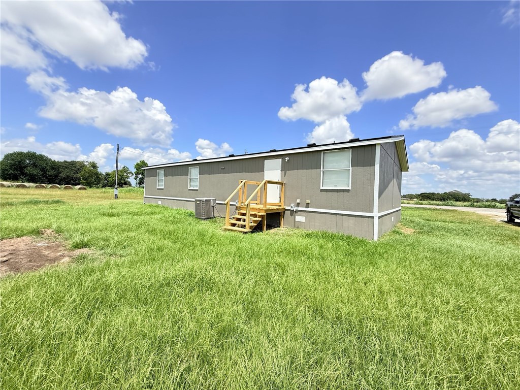 923 Fm 1683 Property Photo 17
