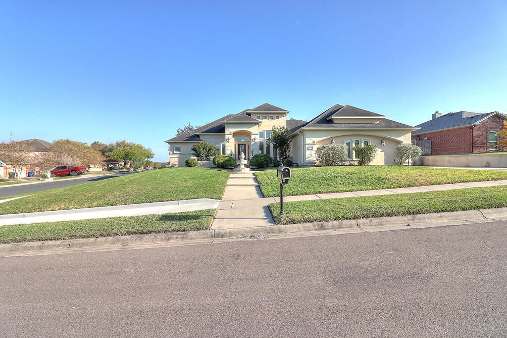 4510 Thoreau Cir Property Photo 1