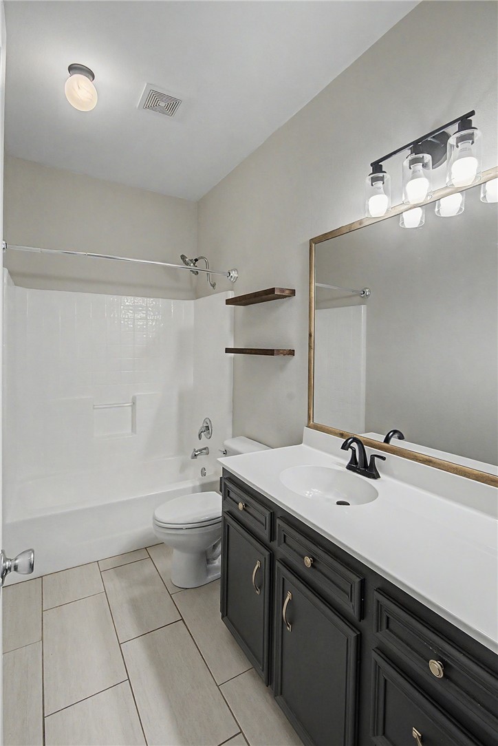 2529 Windrose Dr Property Photo 23
