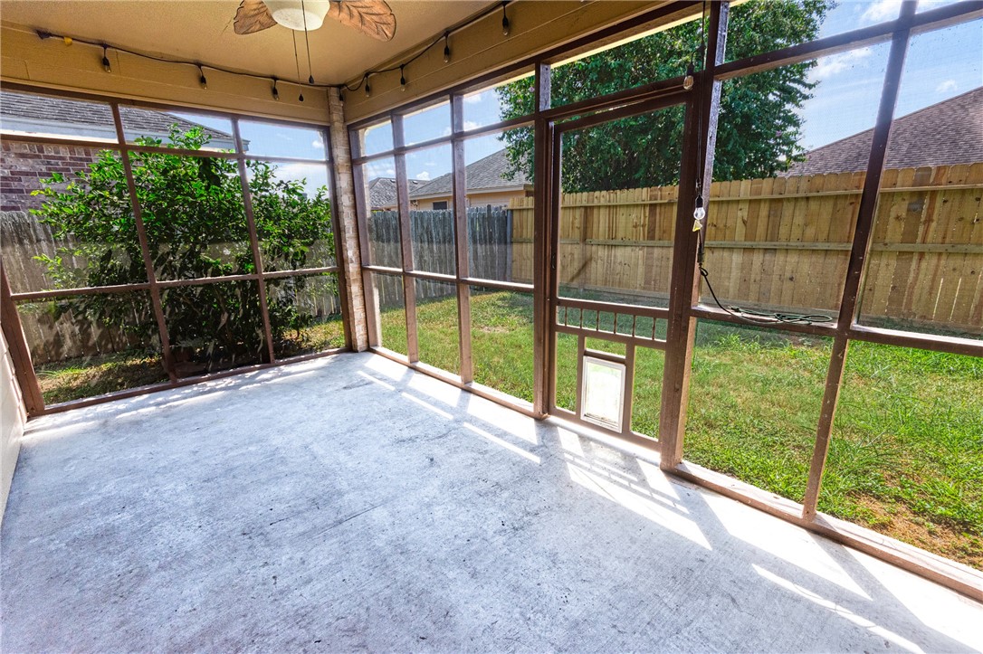 2529 Windrose Dr Property Photo 26