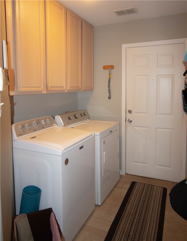 13954 Seafarer Dr Property Photo 12