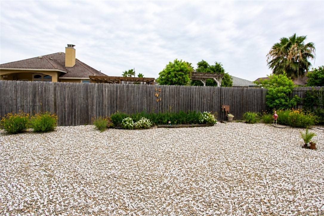 13954 Seafarer Dr Property Photo 13