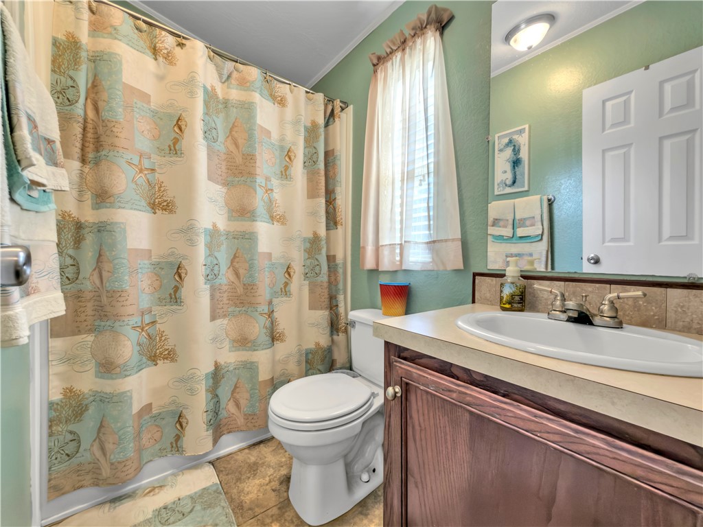 510 Rowe St Property Photo 21