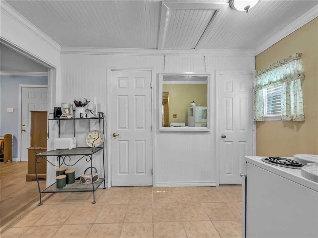 510 Rowe St Property Photo 28