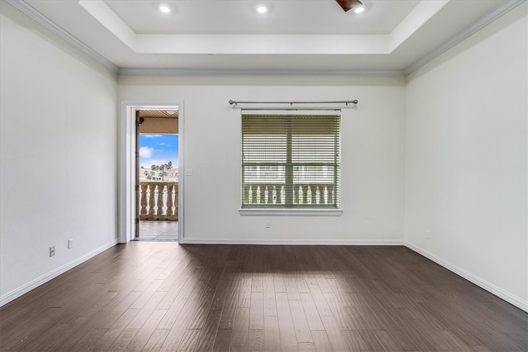 14910 Leeward Dr 304 Property Photo 20
