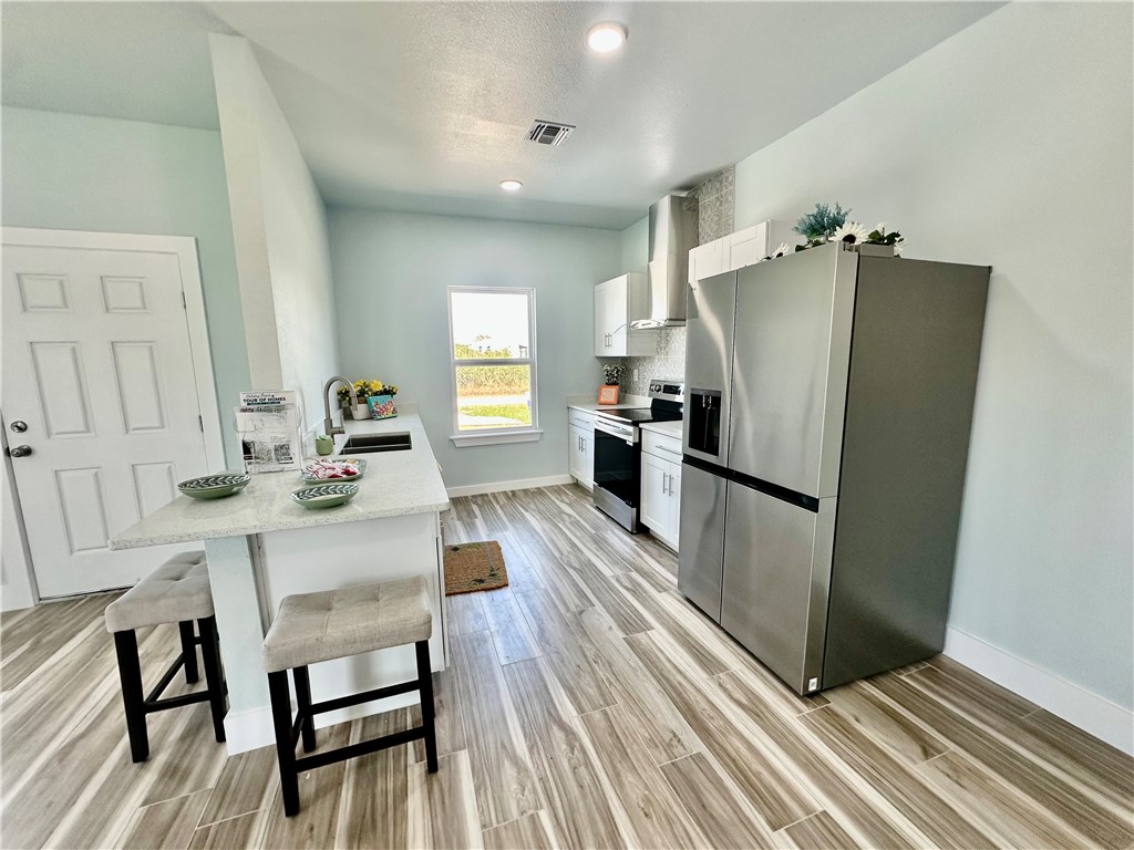 246 Post Oak Property Photo 8