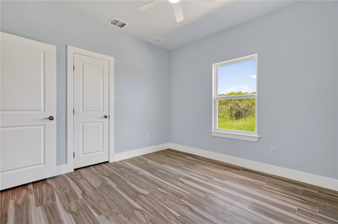 246 Post Oak Property Photo 18