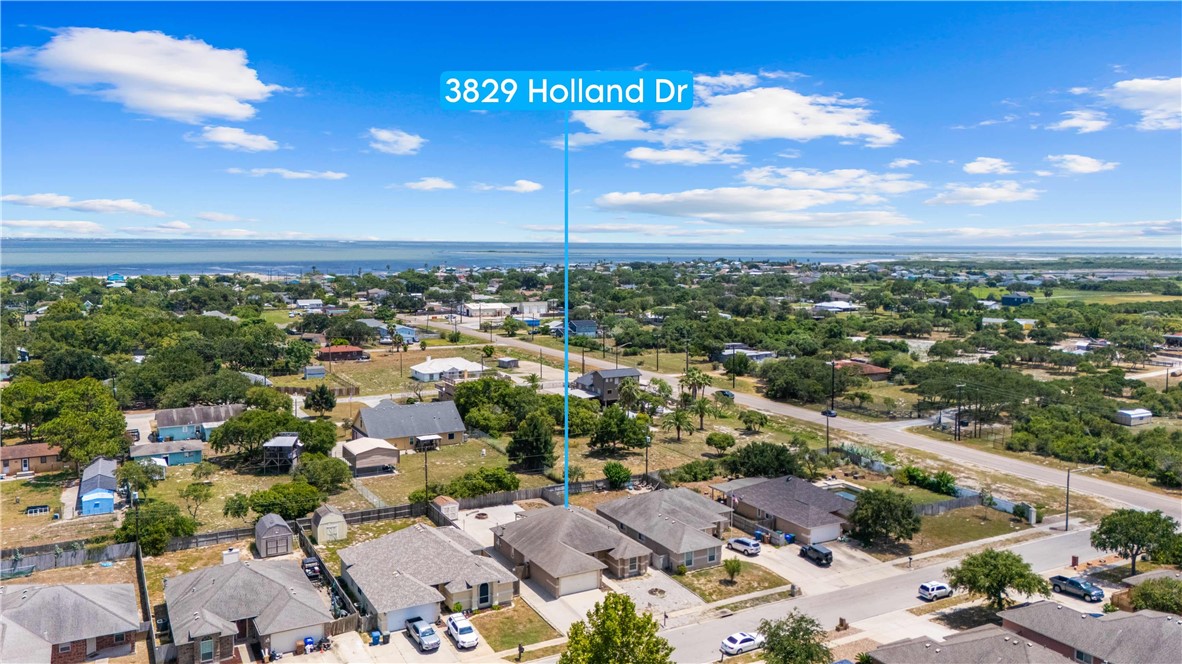 3829 Holland Dr Property Photo 1