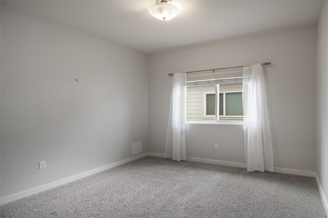 1911 Estes Flats Dr Property Photo 25