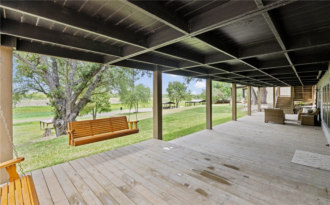 662 County Road 372 Property Photo 25