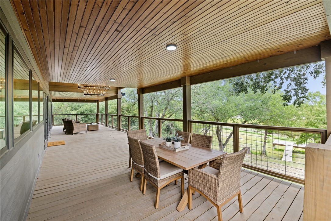 662 County Road 372 Property Photo 28