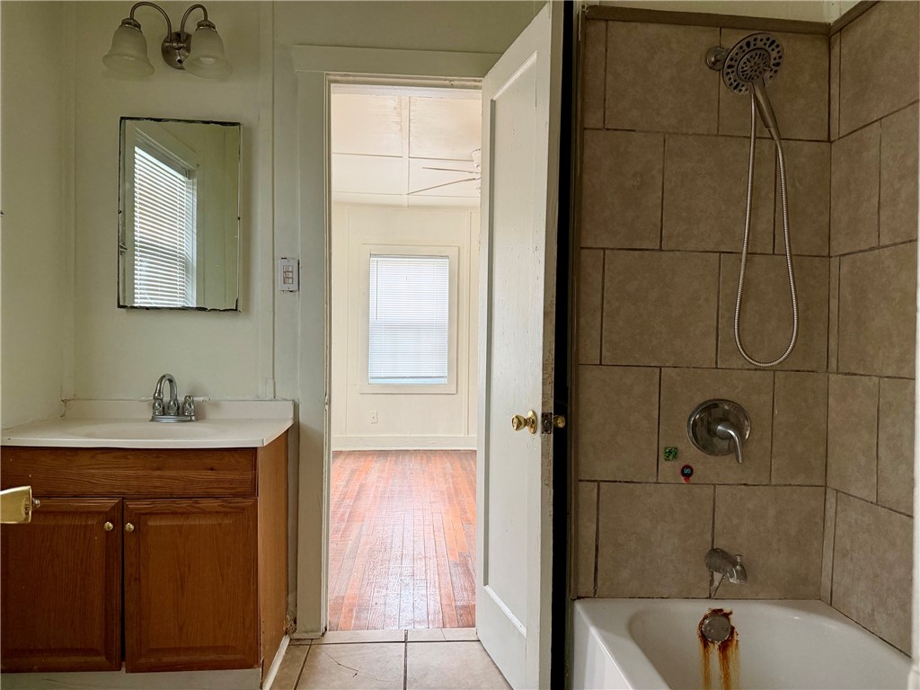 700 W Nettie Property Photo 8