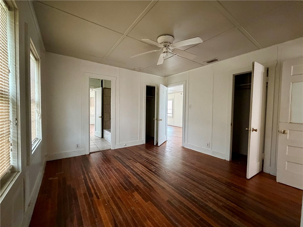 700 W Nettie Property Photo 9