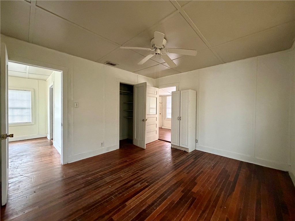 700 W Nettie Property Photo 10