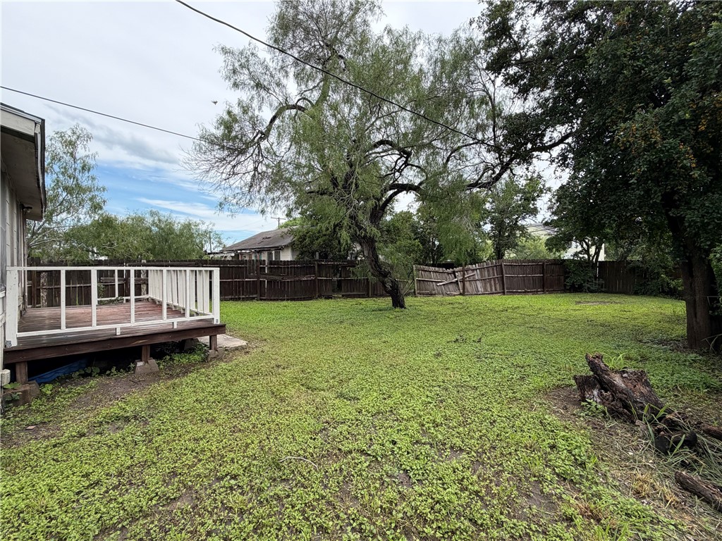 700 W Nettie Property Photo 15
