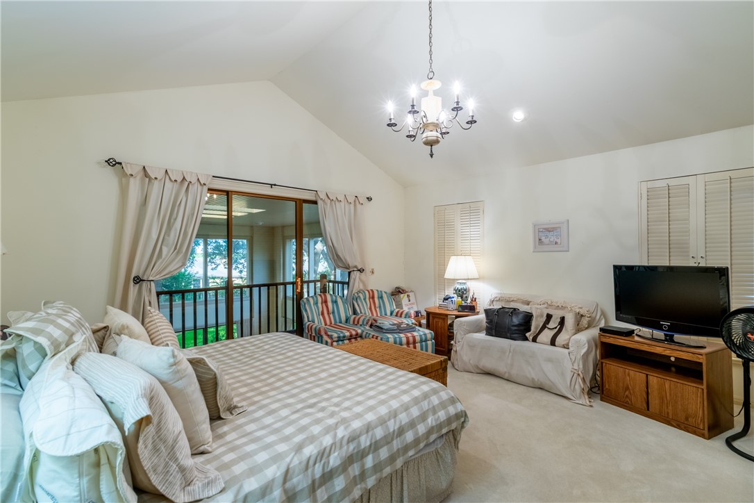 4 Caleta Cir Property Photo 20