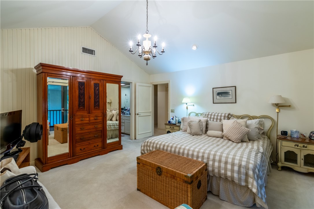 4 Caleta Cir Property Photo 21