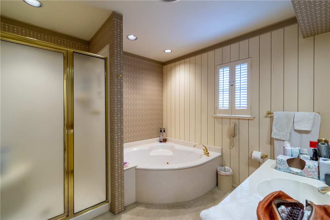 4 Caleta Cir Property Photo 23