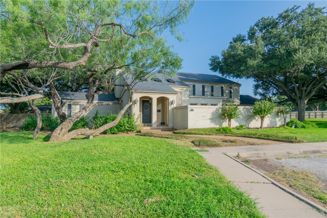 4 Caleta Cir Property Photo 27