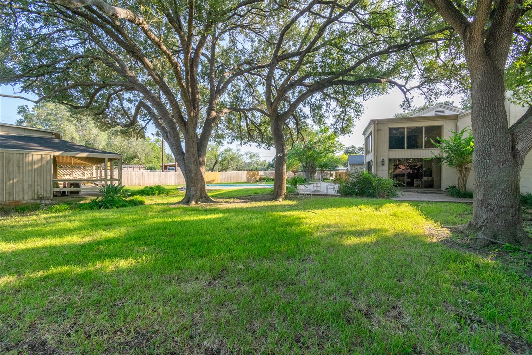 4 Caleta Cir Property Photo 34