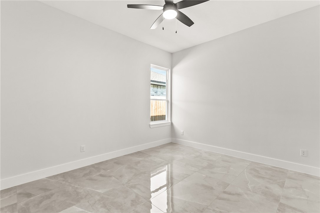 4014 Talbot Dr Property Photo 34