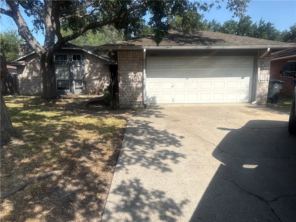 3522 Picadilly Lane Property Photo 1