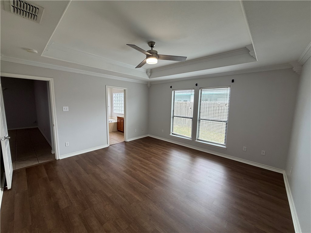6830 Round Table St Property Photo 21